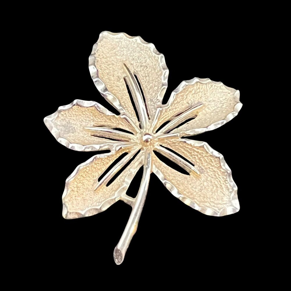 Vintage Sarah Coventry Gold Tone Leaf Brooch (3232-1-2) - Picture 2 of 5
